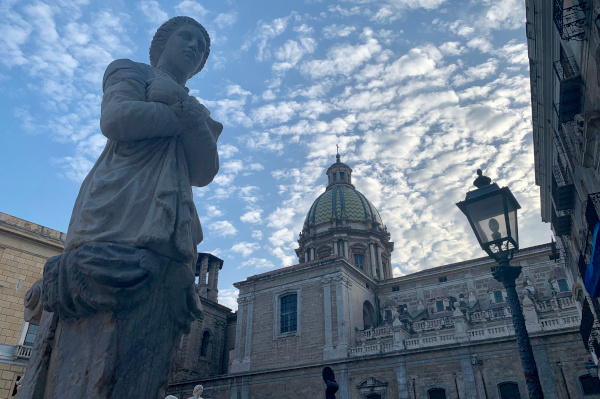 self walking tour palermo